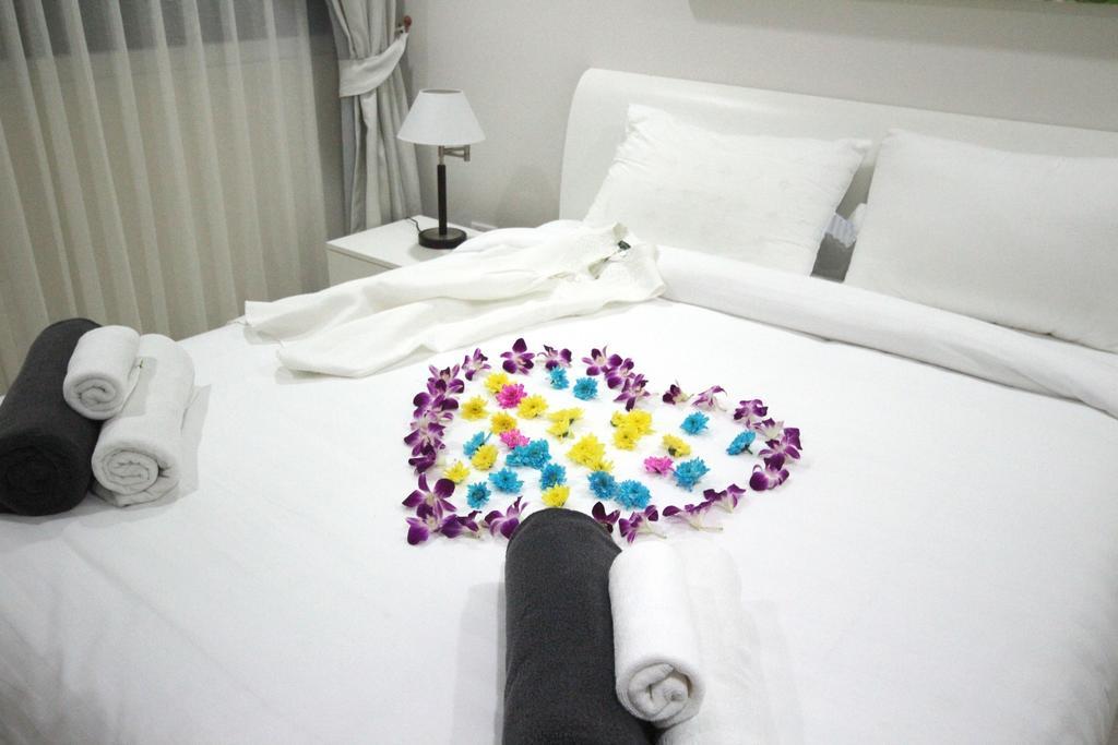 Karon Butterfly Lejlighed Phuket Eksteriør billede